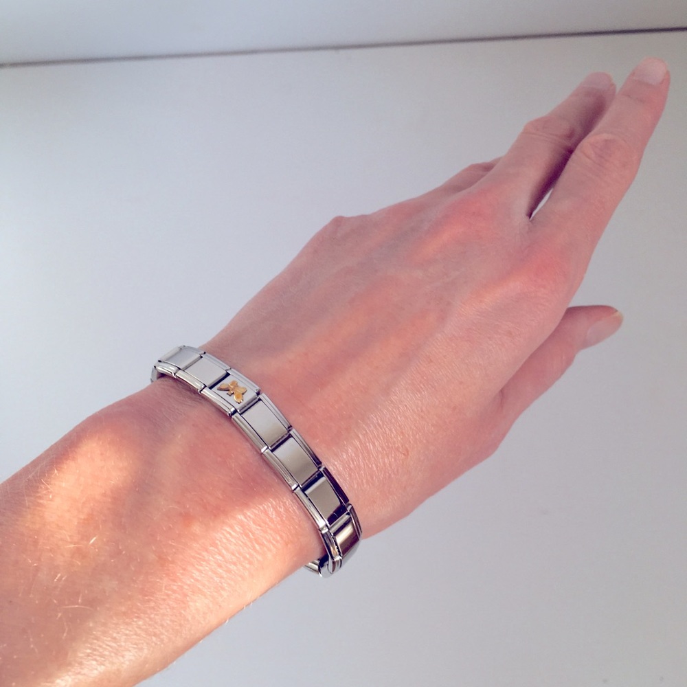Brand New Unworn J Crew Butterfly Bracelet 🦋